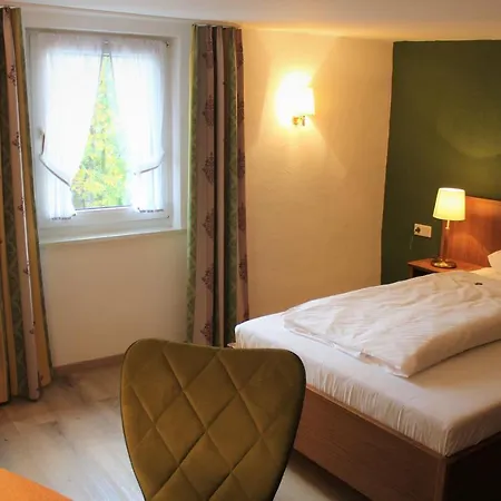 Land-Gut Hotel Zur Bruecke Garni Hotel 3*
