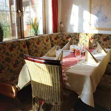 Land-Gut Hotel Zur Bruecke Garni 3*